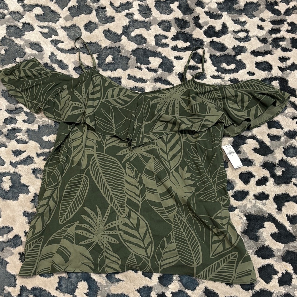 Old Navy Leaf Print Cold Shoulder Top